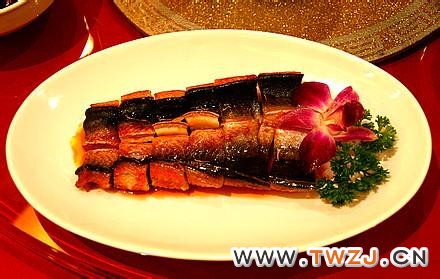 炭烤河鳗